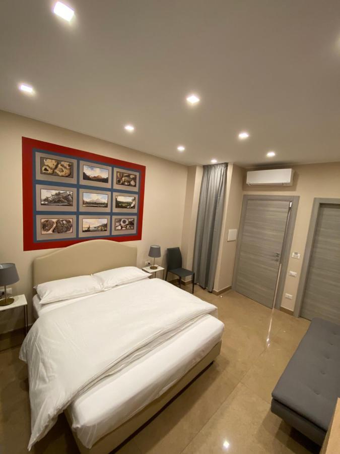 Mdc Luxury Bed & Breakfast Napoli